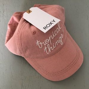 Roxy “Tropical Things” pink baseball cap. BNWT